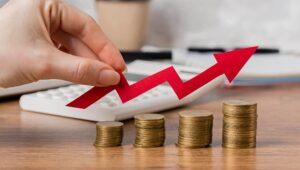 TST adota taxa Selic para corrigir indenização de bancário